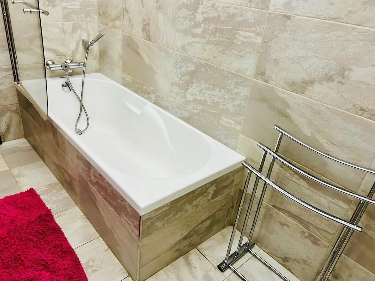 Meridian Spacious Apartments Wlk To St Julian'S And Sliema Seafront, Balluta Bay Gzira Homestay